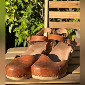 Dansko clogs sandals size 38